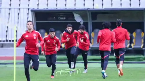 لاعبو الأهلي المصري