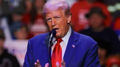 الرئيس الأوكراني المنتخب دونالد ترامب