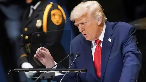 الرئيس الأمريكي دونالد ترامب