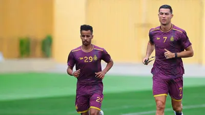 عبد الرحمن غريب وكريستيانو رونالدو