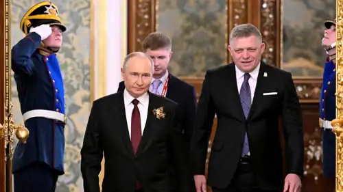 روبرت فيكو وبوتين