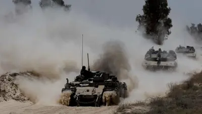 دبابات إسرائيلية تتجه إلى غزة