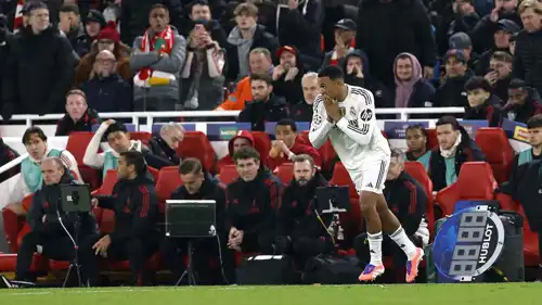 ترنت ألكساندر أرنولد خلال مباراة ليفربول وريال مدريد