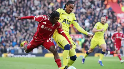 مباراة ليفربول وتوتنهام في الدوري الإنجليزي