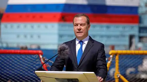 ديمتري ميدفيديف