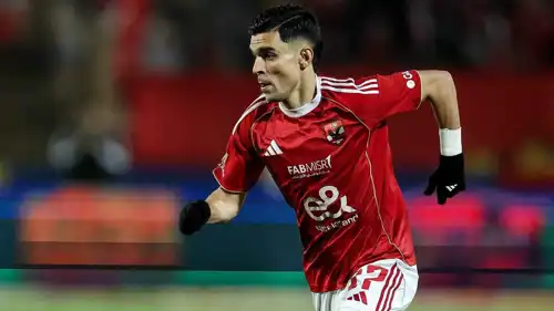 أشرف بن شرقي نجم الأهلي المصري