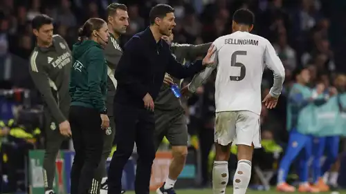 تشابي ألونسو في مباراة ريال مدريد ومانشستر سيتي