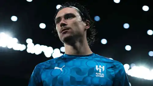 داروين نونيز مهاجم الهلال السعودي