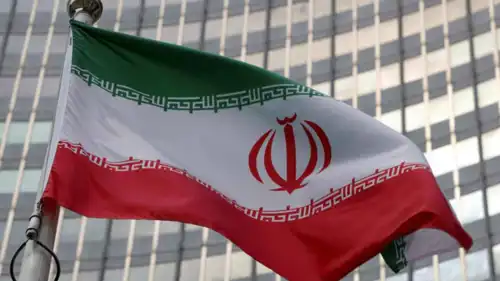 علم إيران عند مقر الأمم المتحدة