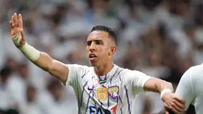 سفيان رحيمي نجم العين الإماراتي