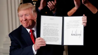 الرئيس الأمريكي دونالد ترامب