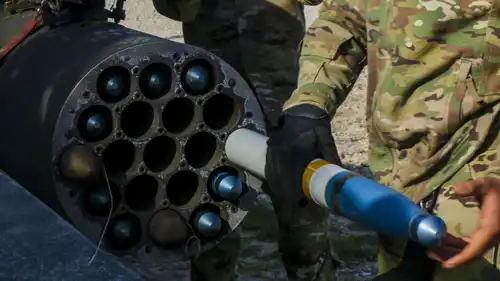 صواريخ APKWS  أمريكية