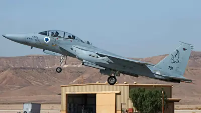 طائرة مقاتلة في قاعدة جوية إسرائيلية