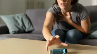 مصابة بنوبة ربو