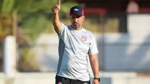 محمد الساحلي مدرب الإفريقي التونسي