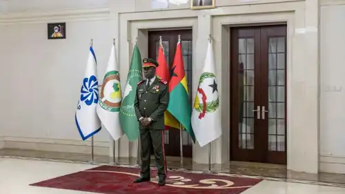 رئيس الحكومة الانتقالية في غينيا بيساو، الجنرال هورتا نتام