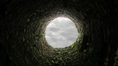 (بئر عميقة (تعبيرية