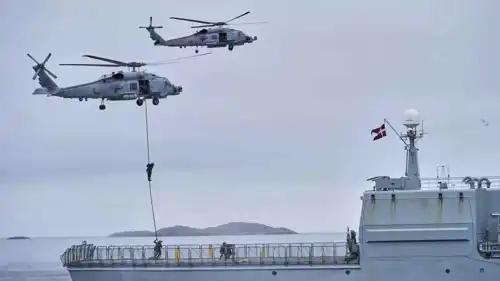 مناورات أوروبية سابقة في المحيط المتجمد الشمالي