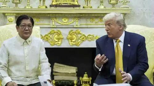 الرئيسان الأمريكي ترامب ونظيره الفلبيني فرديناند ماركوس الابن.