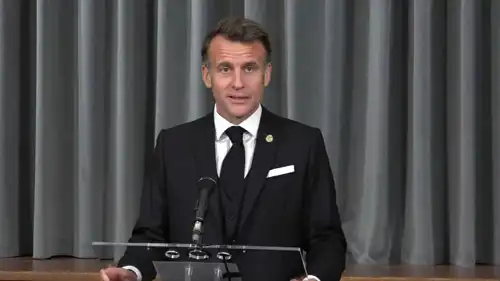 ماكرون متحدثاً في حفل عشاء ملك أندورا