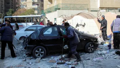  غارة إسرائيلية سابقة أصابت مبنى في منطقة كفر سوسة بدمشق 