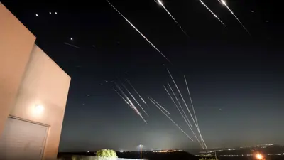 صواريخ فوق إسرائيل