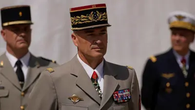 الجنرال تييري بوركهارد