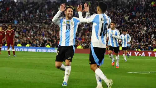 ليونيل ميسي في مباراة الأرجنتين وفنزويلا