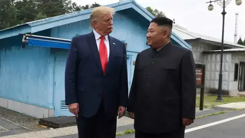 زعيم كوريا الشمالية في لقاء سابق مع ترامب
