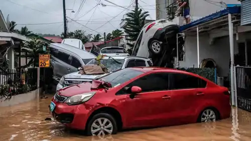 أضرار خلفها إعصار كالمايغي في الفلبين 