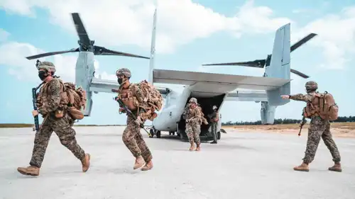 جنود مشاة البحرية الأمريكية