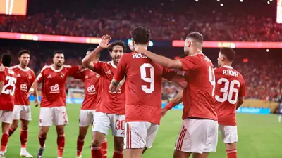 وسام أبو علي نجم الأهلي المصري