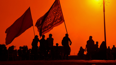 مجموعة من أنصار المذهب الشيعي في كربلاء