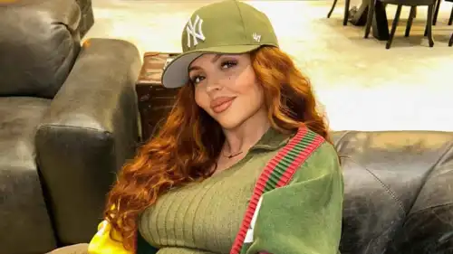 المغنية البريطانية جيسي نيلسون