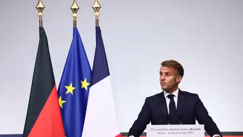 إيمانويل ماكرون