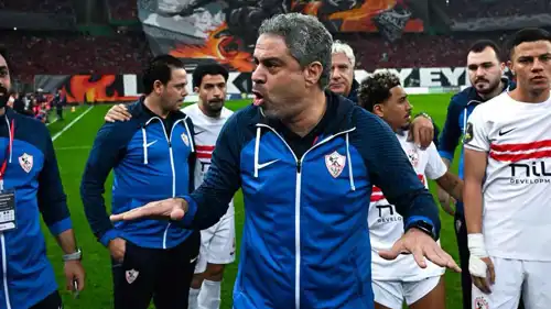 معتمد جمال وورائه خوان بيزيرا قبل مباراة الزمالك وبلوزداد