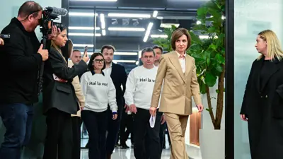 مايا ساندو تصل لمقر حملتها الانتخابية في مولدوفا