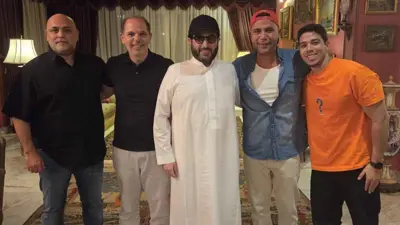 تركي آل الشيخ مع أبناء عادل إمام