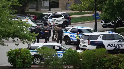 حشود أمنية في موقع إطلاق النار