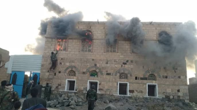 من الصور المتداولة للهجوم الحوثي