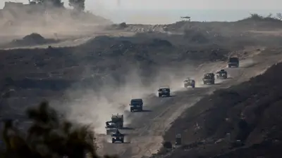 آليات عسكرية في قطاع غزة