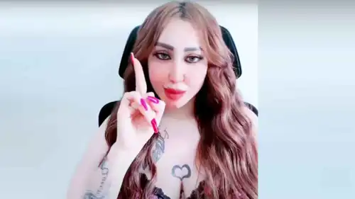 الراقصة بوسي الأسد