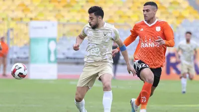 مواجهة سابقة بين الأهلي وفاركو في الدوري المصري