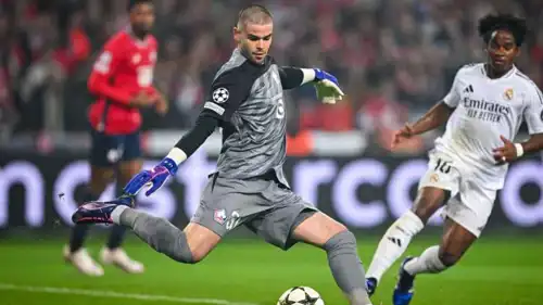 حارس ليل الفرنسي شوفالييه في مباراة ريال مدريد 