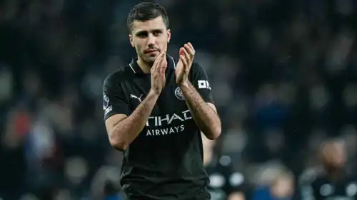 رودري نجم مانشستر سيتي الإنجليزي