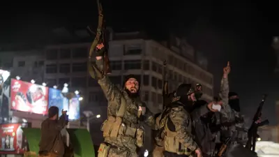 مسلحون من الفصائل المعارضة في حماة