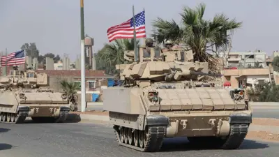 مدرعات أمريكية وسط مدينة الحسكة السورية