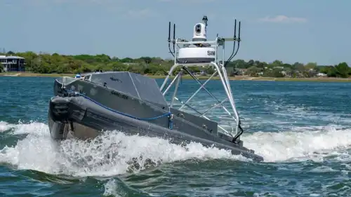 مركبة استطلاع مسيرة تابعة للبحرية الأمريكية