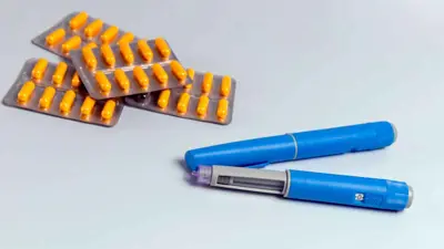 السيماغلوتيد المركب 