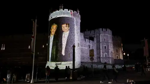 صورة لترامب وإبستين على قلعة وندسور